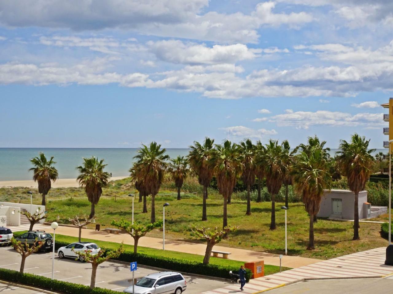 Neptuno Apartamento - Frente A La Playa Даймус Экстерьер фото